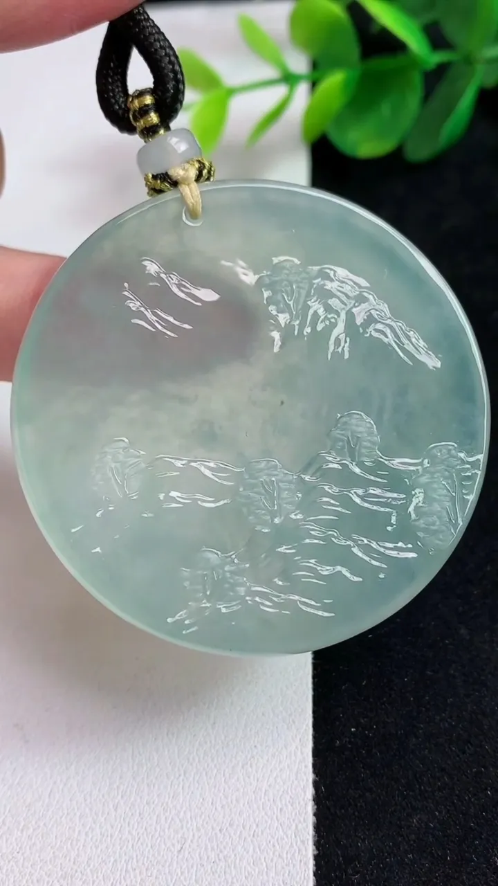 天然A货翡翠山水牌吊坠，尺寸51.8-5.8，重量:42.33g
5月13日