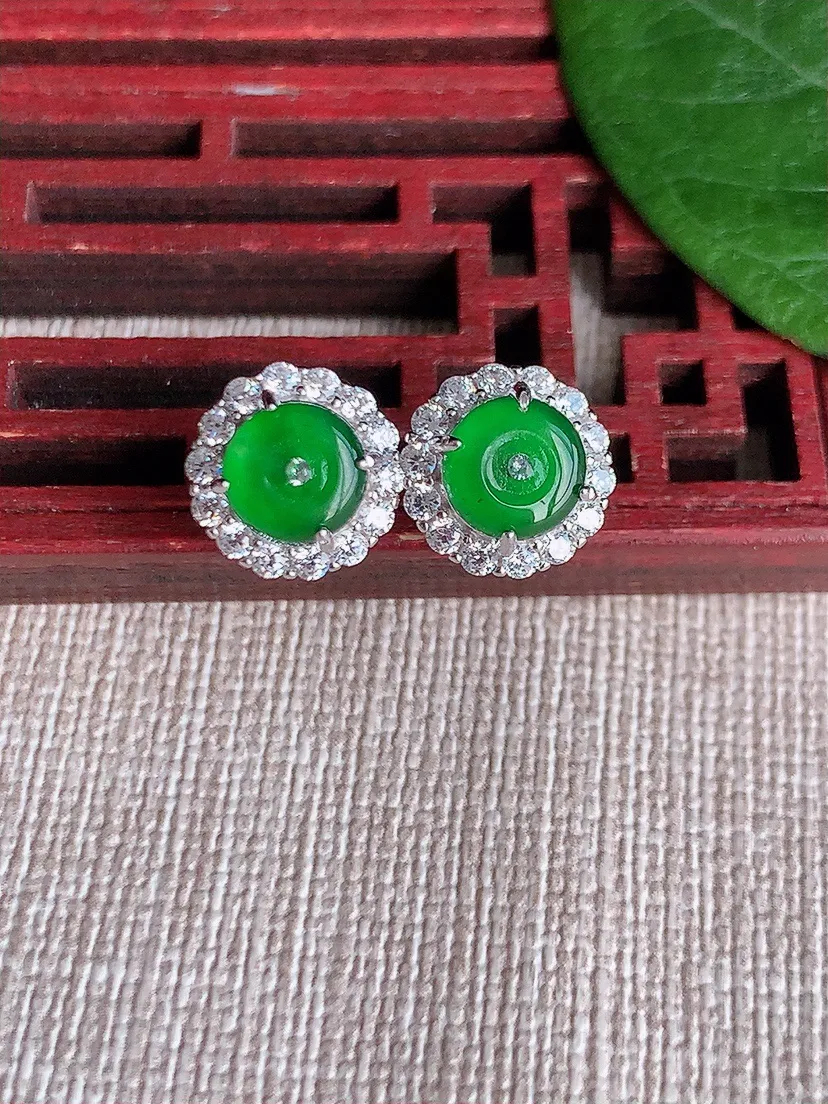 天然A货翡翠925银镶嵌满绿平安扣耳钉 尺寸6.6mm 重量2.75g 0513