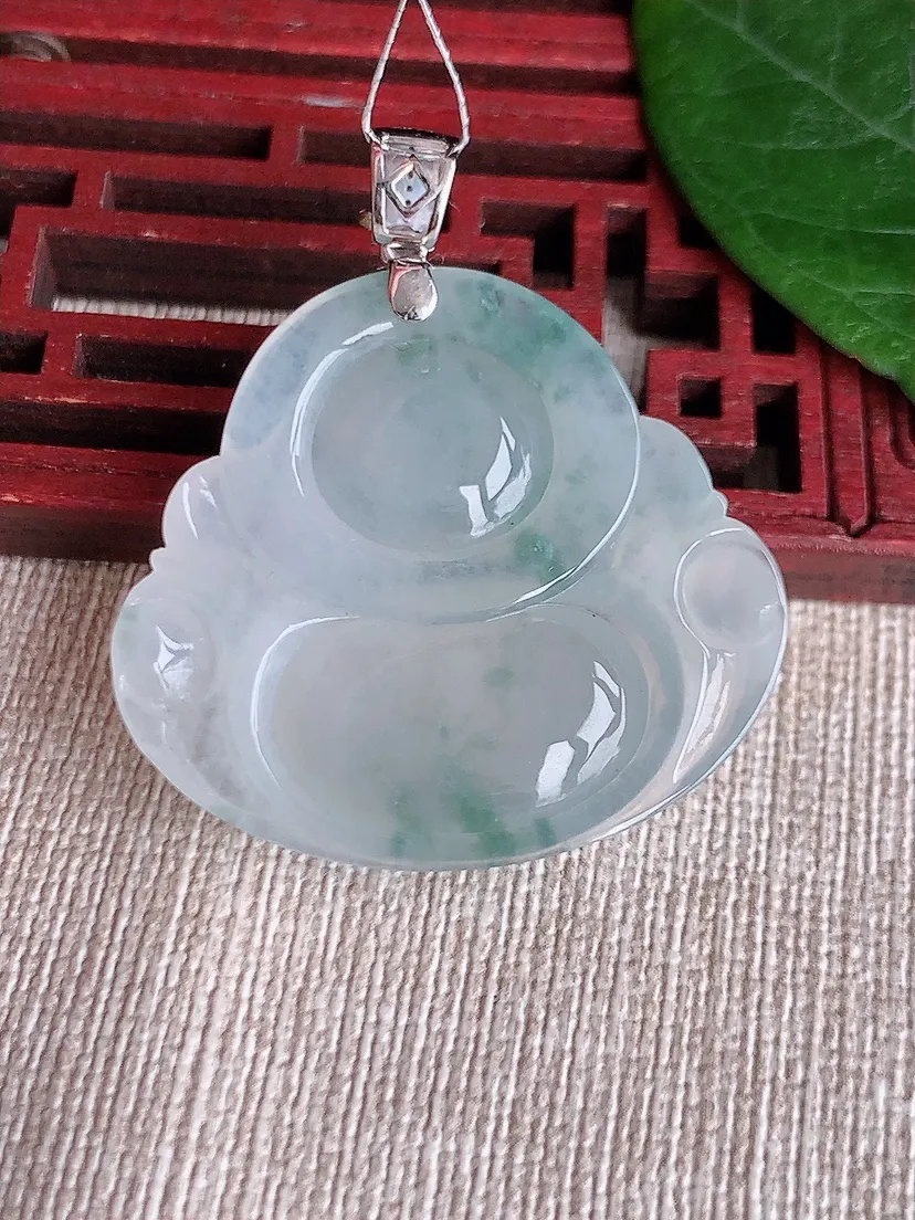 天然A货翡翠18K金扣头飘花佛公吊坠尺寸31.8×35.6×6.8m量11.95g 0511