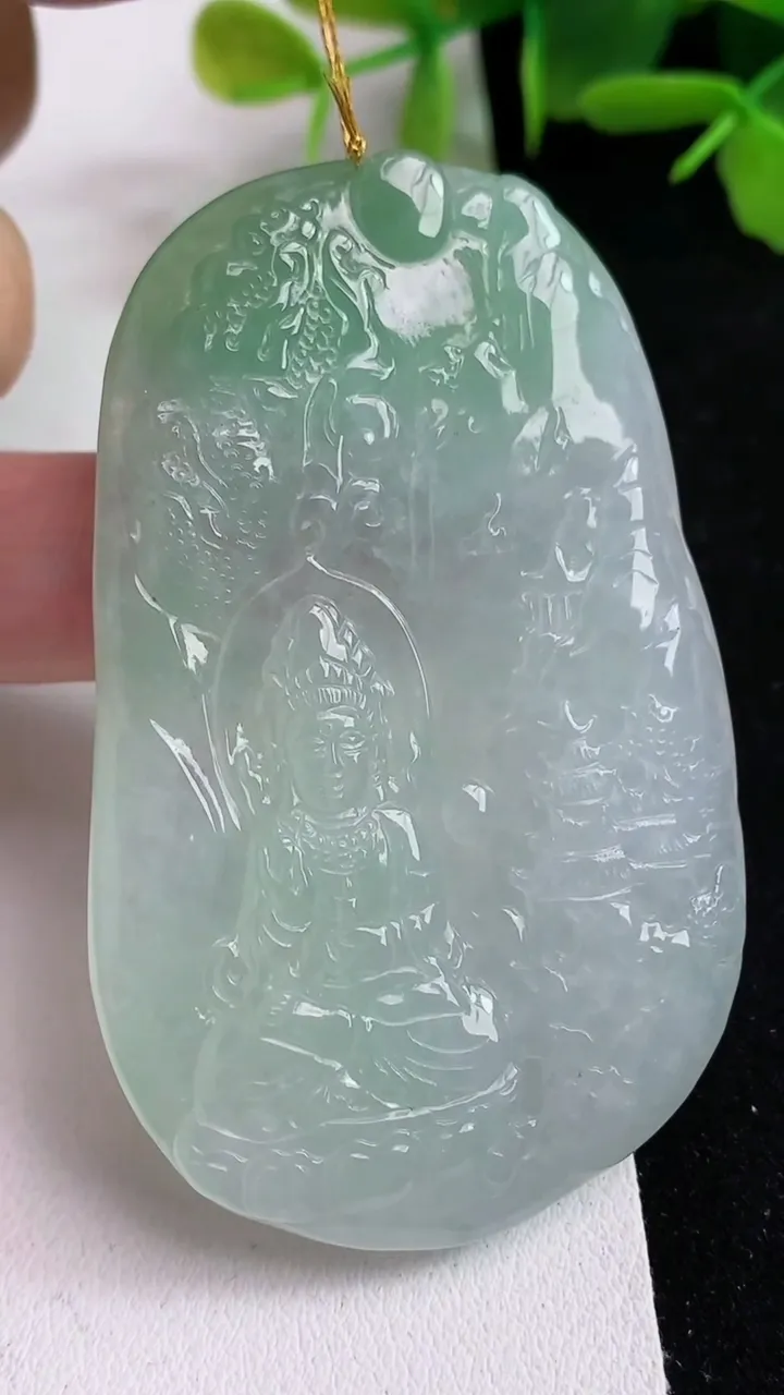 天然A货翡翠山水观音菩萨吊坠，尺寸64-39.7-5，重量:31.20g
5月14日