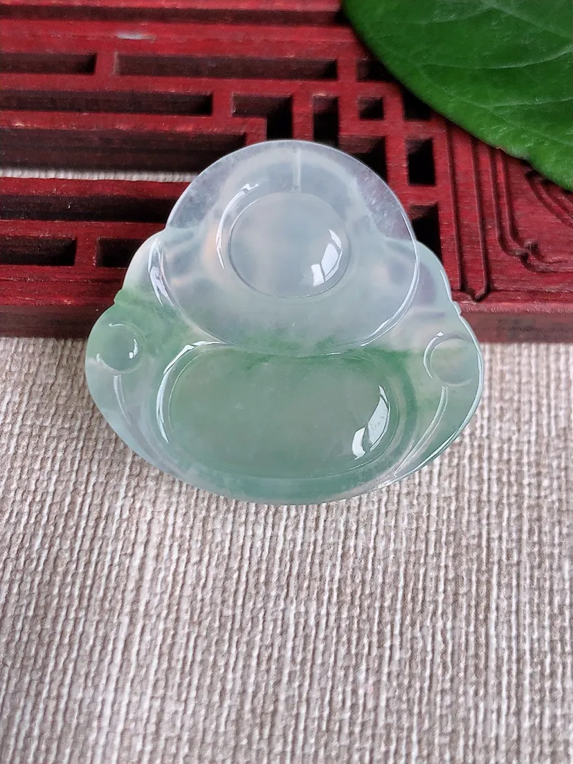 天然A货翡翠飘花佛公吊坠尺寸30.4×32.4×6m量9.10g 0511