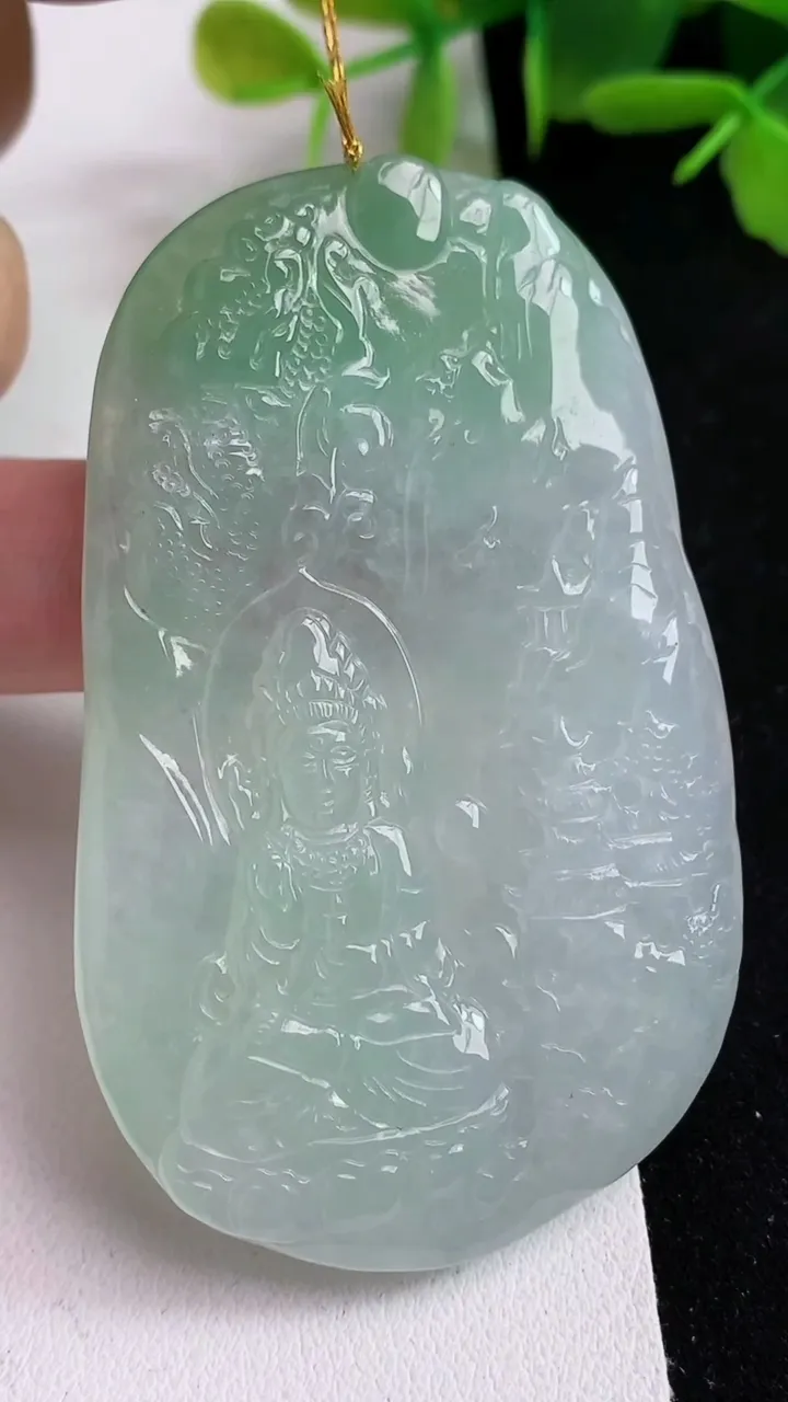 天然A货翡翠山水观音菩萨吊坠，尺寸64-39.7-5，重量:31.20g
5月14日