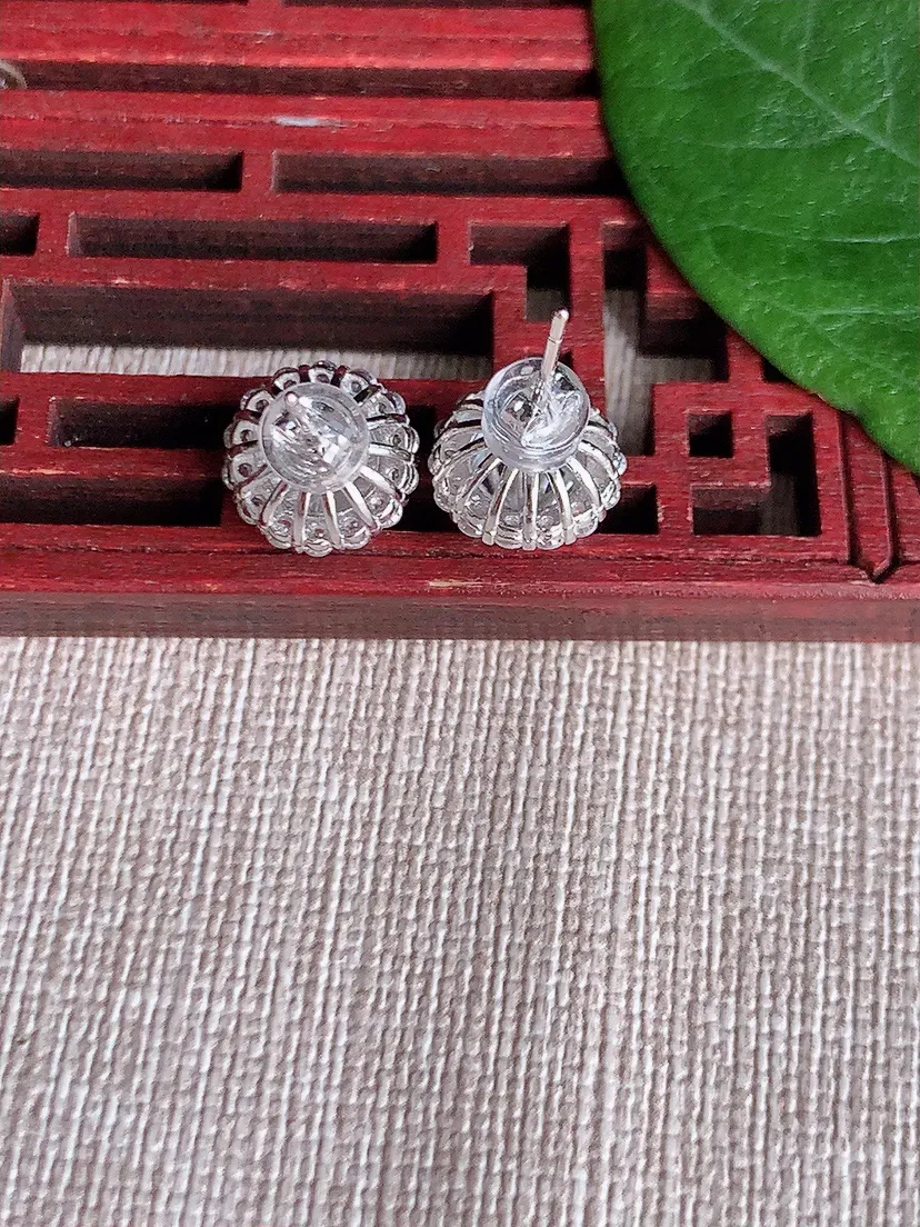 天然A货翡翠925银镶嵌满绿平安扣耳钉 尺寸6.6mm 重量2.75g 0513