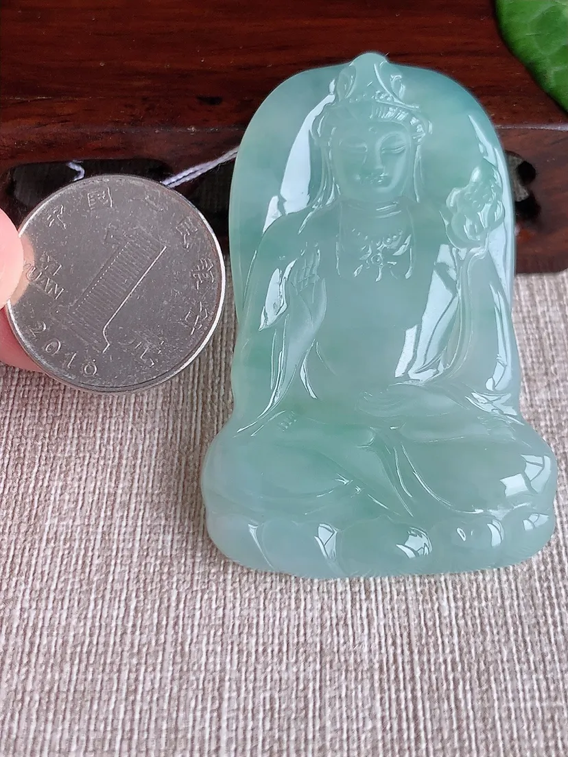 天然A货翡翠晴水一刀切大势至菩萨吊坠尺寸60×38.8×5.5m量28.68g 0511