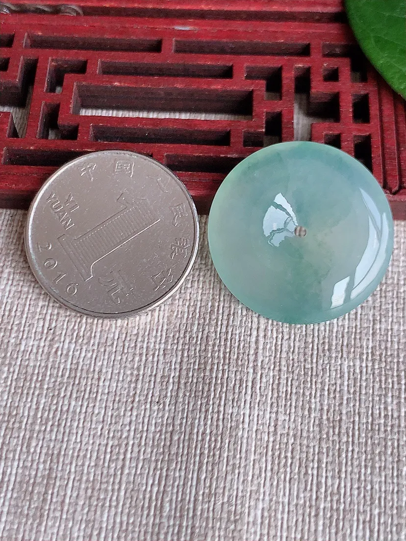 天然A货翡翠飘花平安扣吊坠尺寸26×4.7m量6.77g 0513