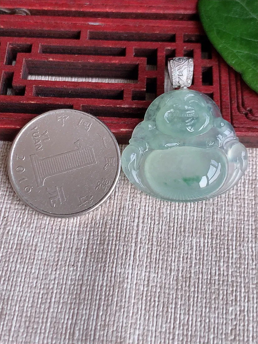 天然A货翡翠18K金扣头飘花佛公吊坠尺寸32.7×25×28×5.3m量6.04g 0513