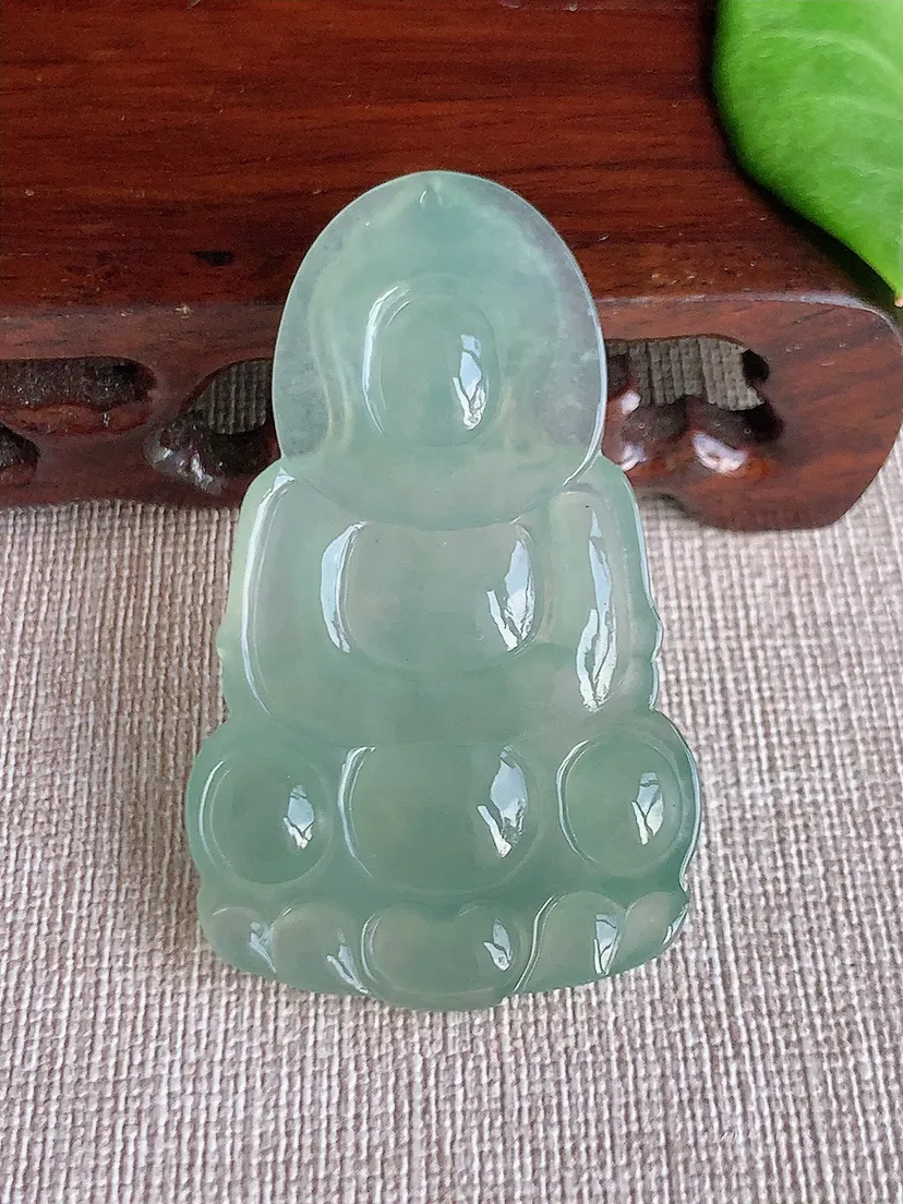 天然A货翡翠晴水正装观音吊坠尺寸56×33.6×5.7m量16.07g 0515