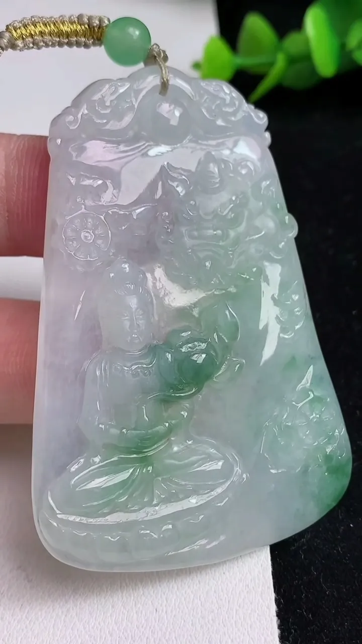 天然A货翡翠文殊菩萨吊坠，尺寸68-45.6-5.3，重量:34.28g
5月17日