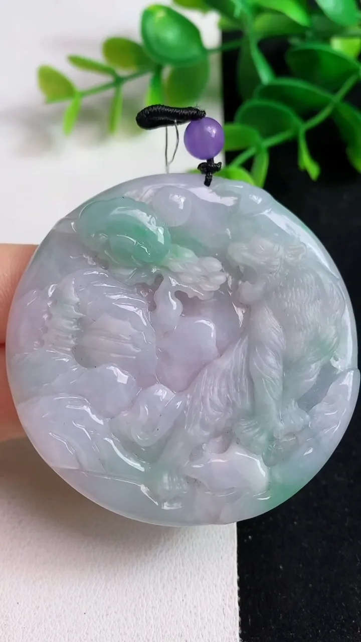 天然A货翡翠生肖虎吊坠，尺寸55.6-7，重:36.90g
5月19日