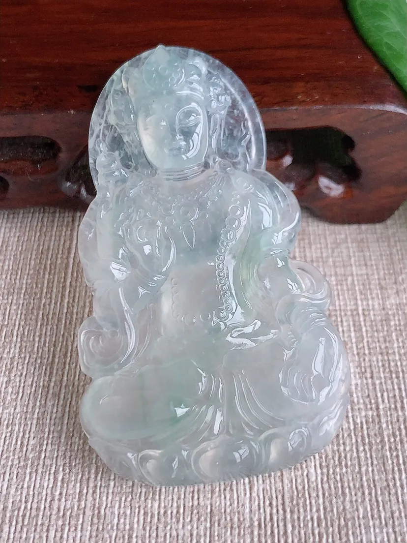 a货翡翠老坑冰种晴水度母观音吊坠  尺寸61.2×36.3×5.6mm 重量22.49g 0518