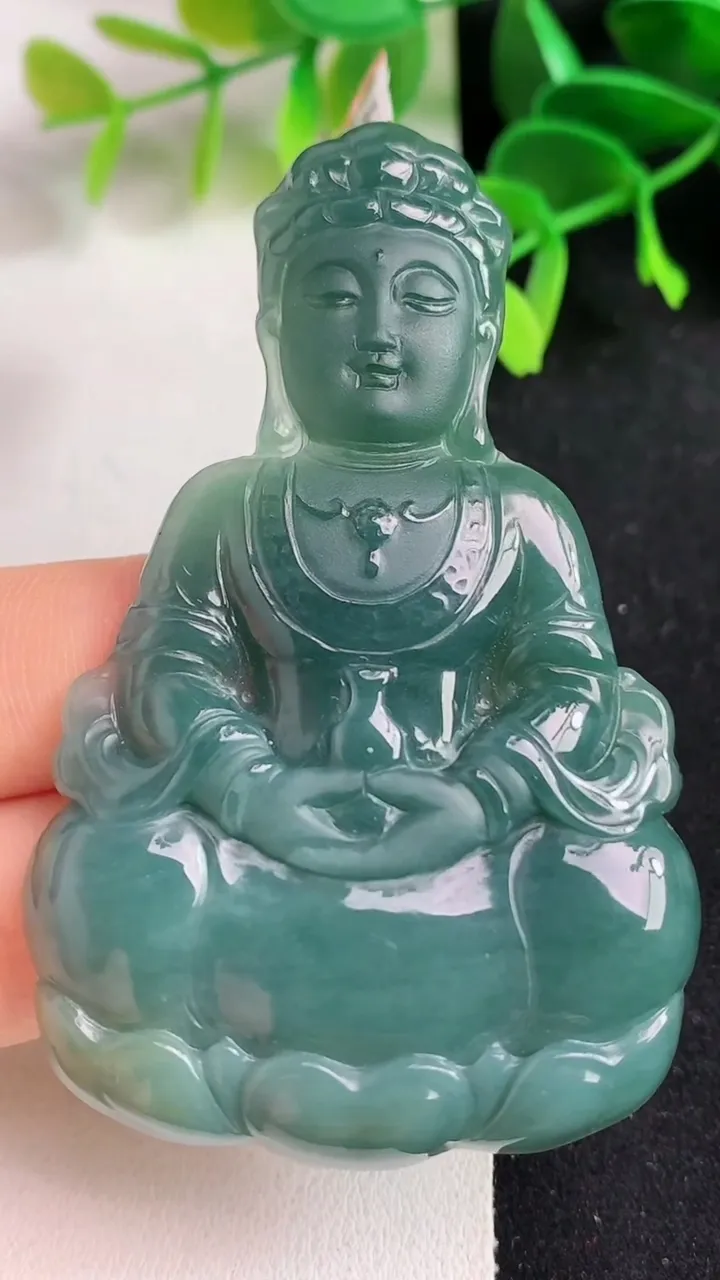 天然A货翡翠蓝水观音菩萨吊坠，尺寸68-43-5.6，重:25.39g
5月19日
