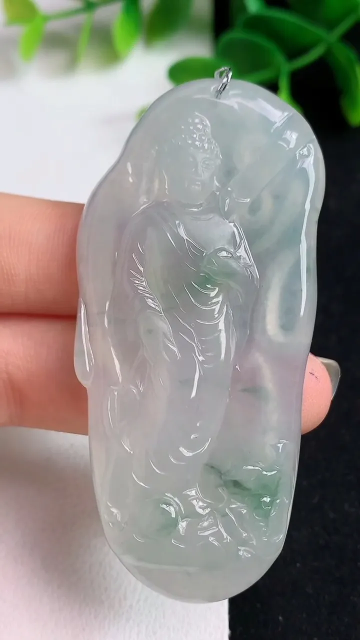 天然A货翡翠飘花阿弥陀佛吊坠，尺寸66-31-7，重量:27.51g
5月19日