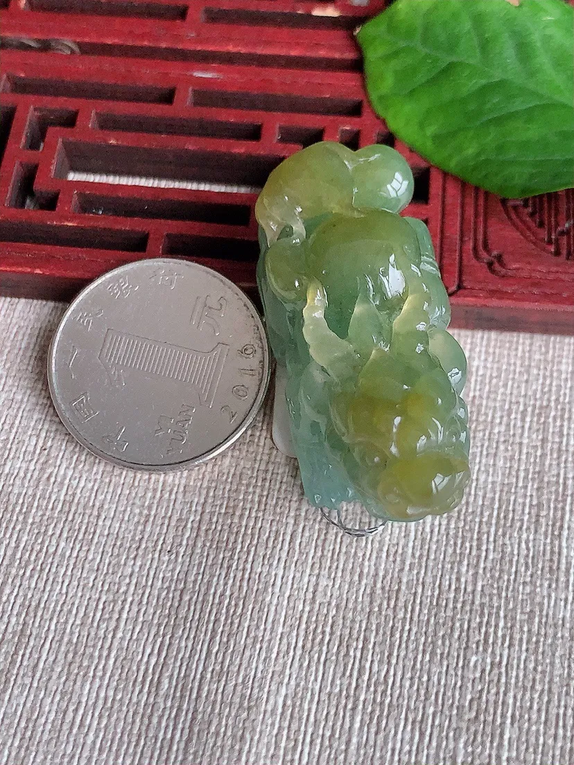 天然A货翡翠冰润飘黄翡招财貔貅吊坠尺寸43.3×16.5×24.8m量29.43g 0518