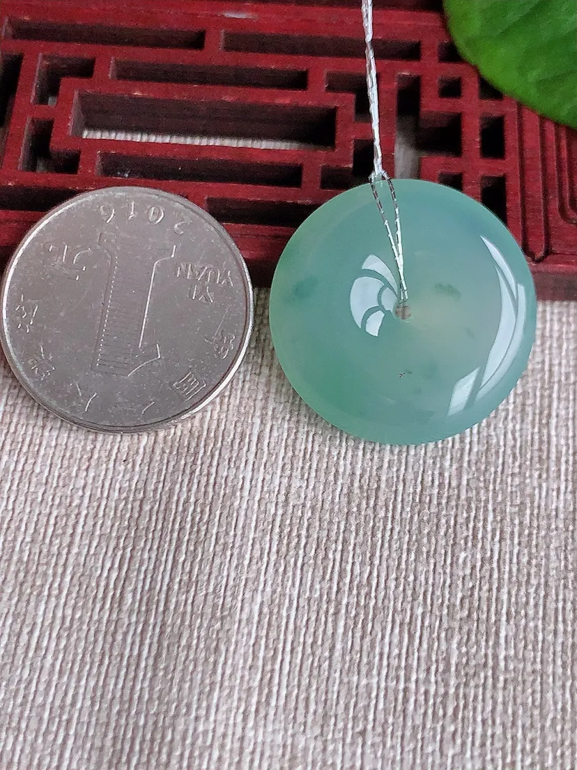 天然A货翡翠飘花平安扣吊坠尺寸26×5.7m量7.88g 0518