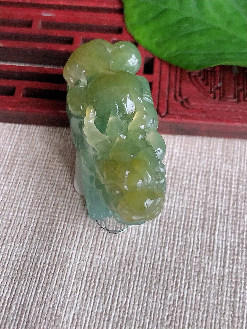 天然A货翡翠冰润飘黄翡招财貔貅吊坠尺寸43.3×16.5×24.8m量29.43g 0518