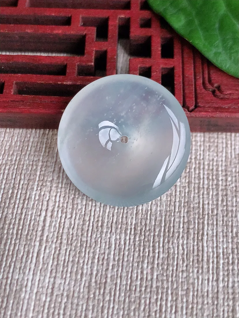 天然A货翡翠白月光平安扣吊坠尺寸24×5.4m量6.20g 0518