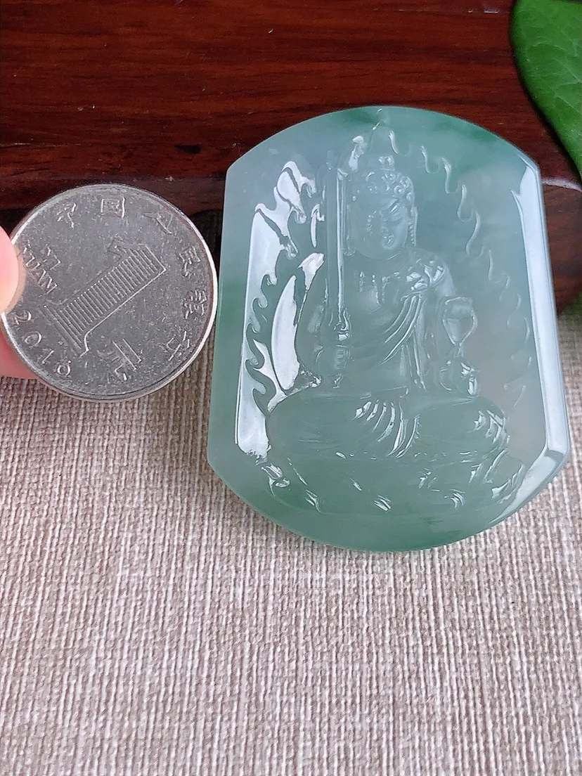 a货翡翠老坑冰种一刀切飘花不动明王吊坠  尺寸51×41×5.5mm 重量24.96g 0520
