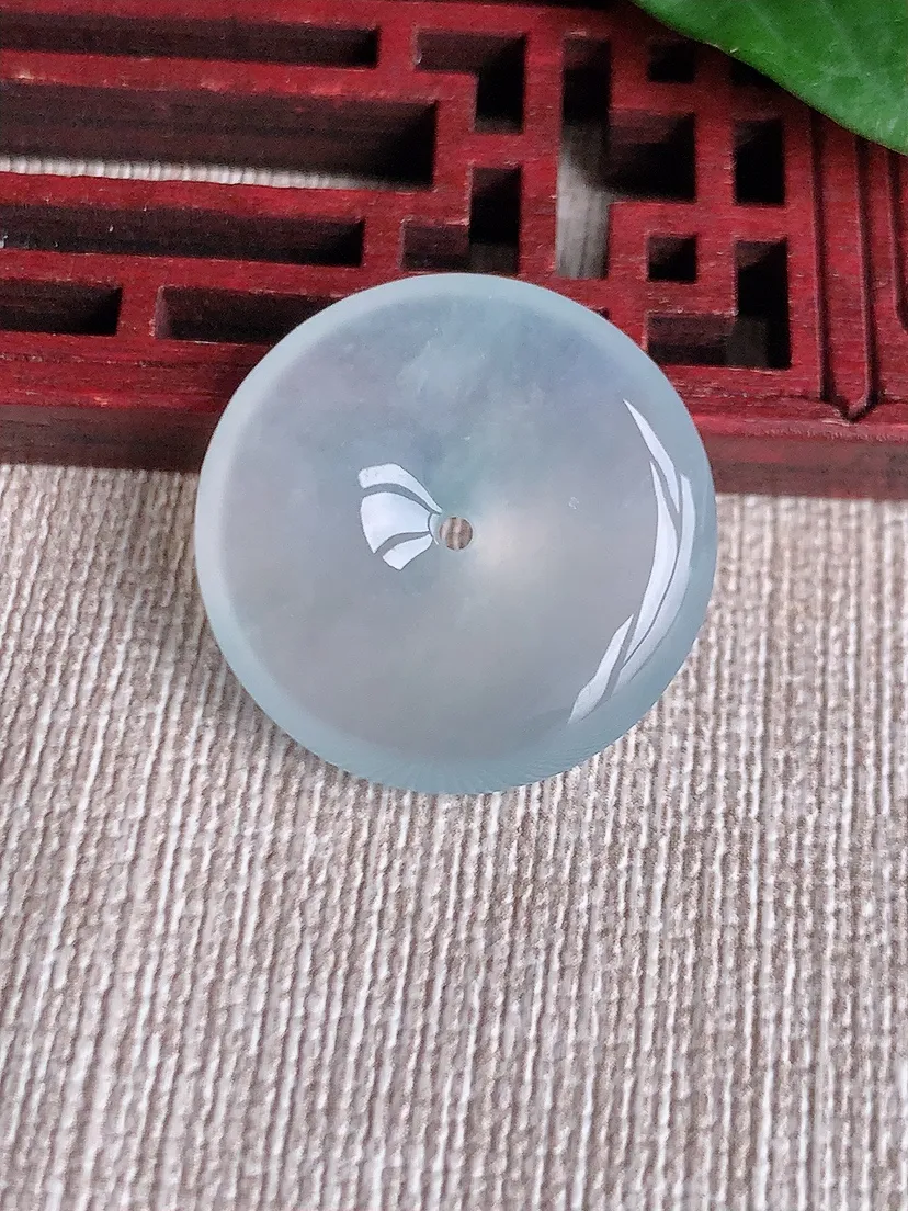 天然A货翡翠白月光平安扣吊坠尺寸24×6m量7.00g 0518