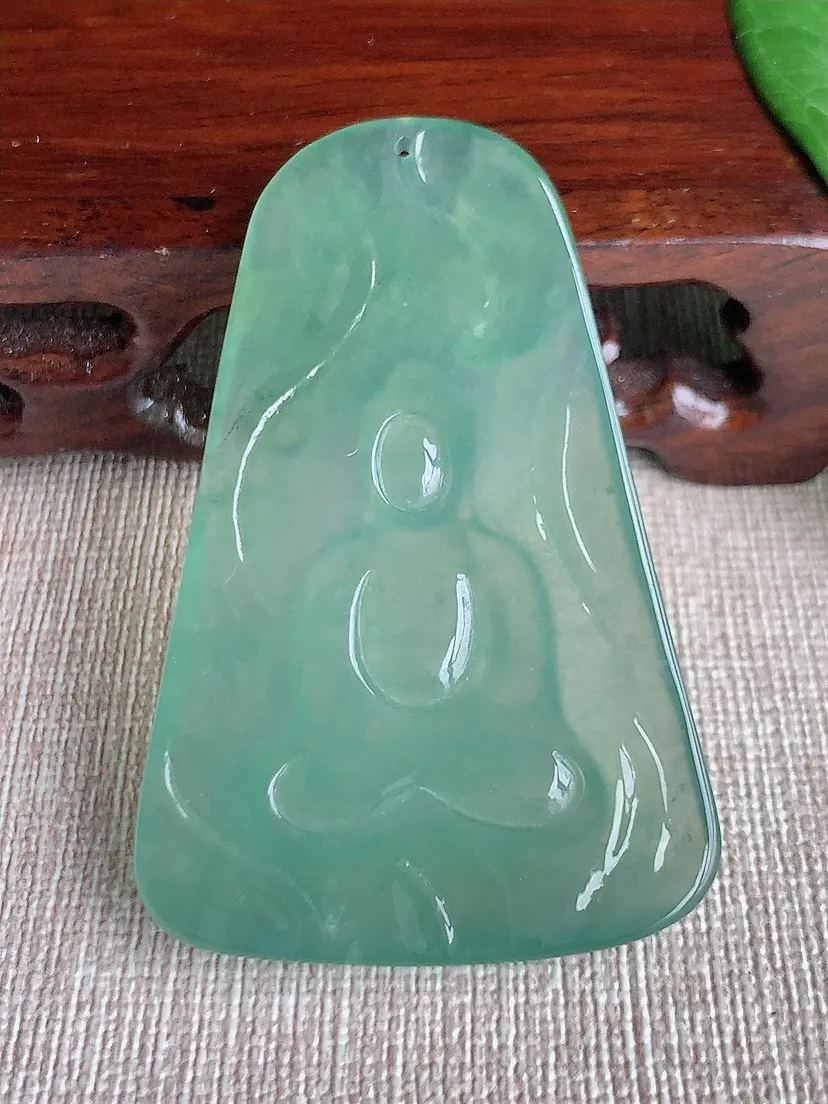 天然A货翡翠晴水大日如来吊坠尺寸55.6×36.8×5.8m量23.78g 0520