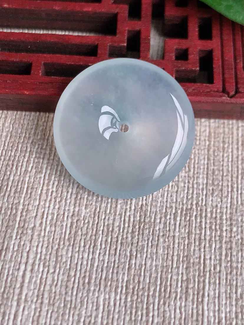 天然A货翡翠白月光平安扣吊坠尺寸24×6m量7.00g 0518