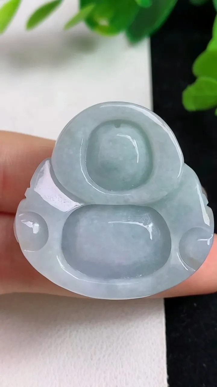 天然A货翡翠紫罗兰佛公吊坠，尺寸36-36-12.2，重量:24.10g
5月22日