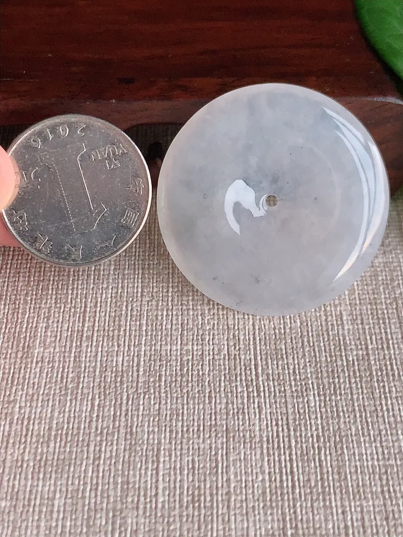 天然A货翡翠白月光大平安扣吊坠尺寸37.7×5m量16.13g 0521