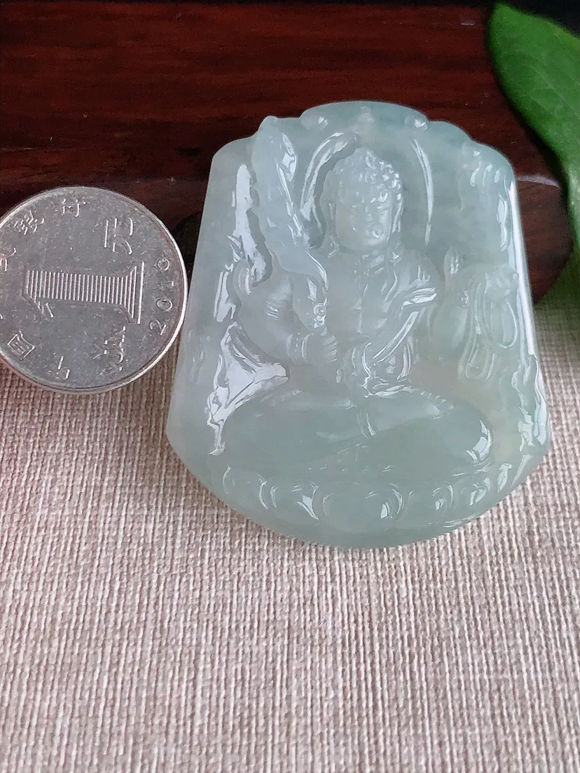 天然A货翡翠不动明王吊坠尺寸54.4×45.7×5.4m量27.58g 0521