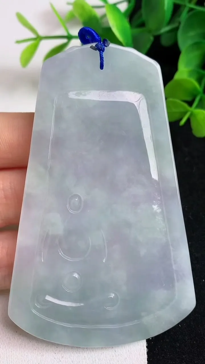 天然A货翡翠紫罗兰普贤菩萨吊坠，尺寸81.6-49-4.8，重量:50.20g
5月23日
