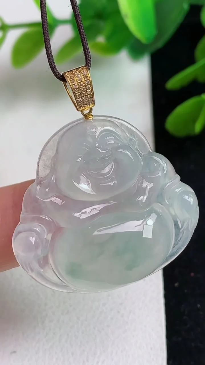 天然A货翡翠飘花佛公吊坠，尺寸28-30.5-5.8，重量:7.15g
5月23日