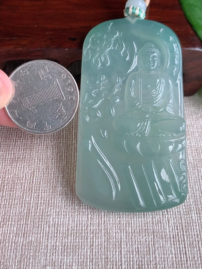 天然A货翡翠晴水阿弥陀佛吊坠尺寸66×35.8×5.8m量41.70g 0523