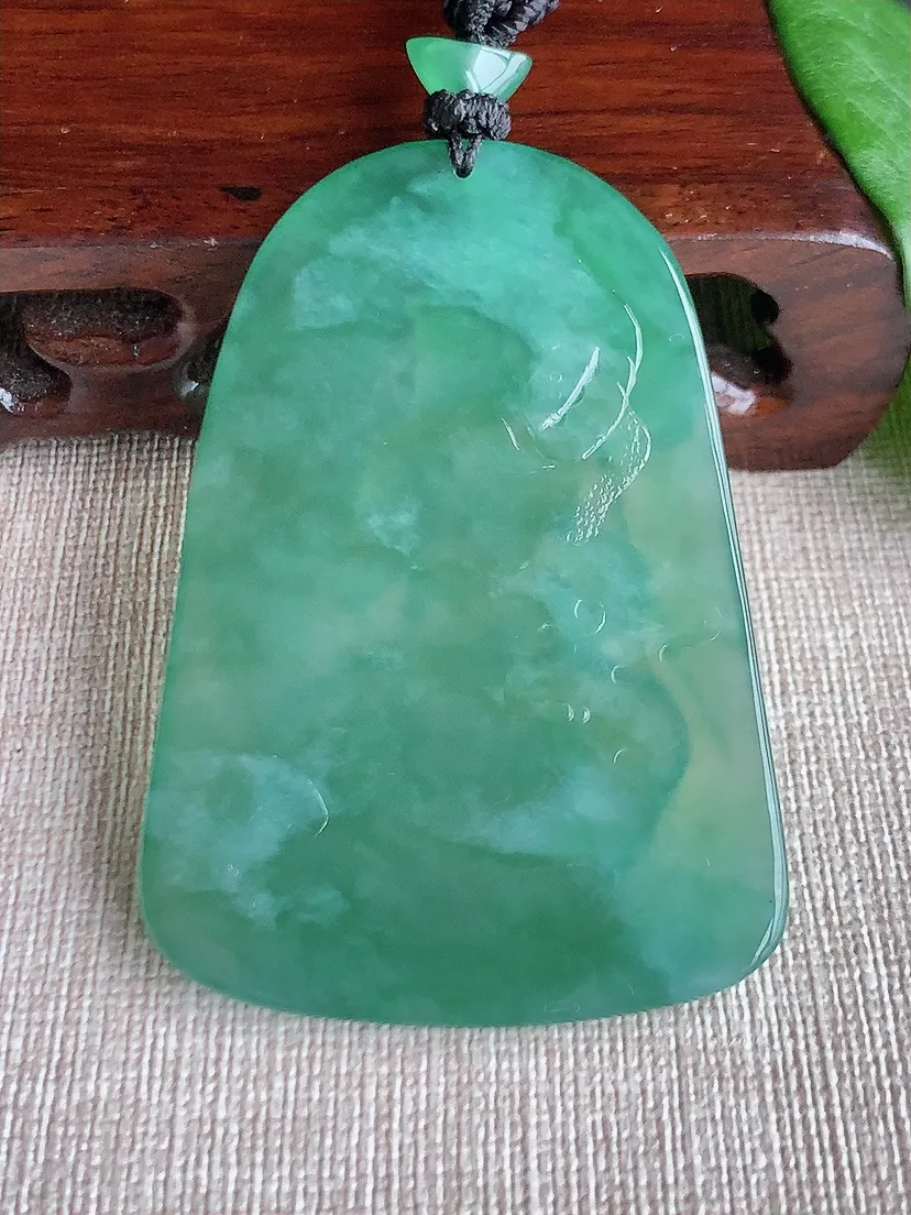 天然A货翡翠晴水普贤菩萨吊坠尺寸61×42.3×5.4m量34.48g 0523