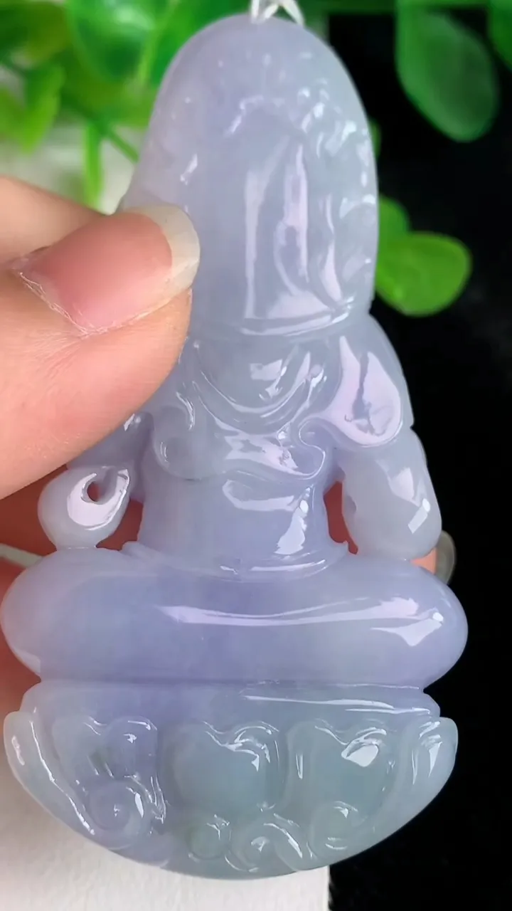 天然A货翡翠紫罗兰大势至观音菩萨吊坠，尺寸74.2-38-10.4，重量:47.75g
5月24日