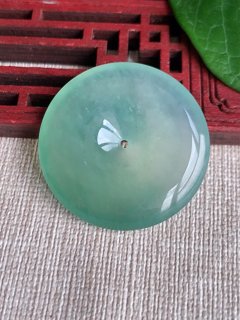 天然A货翡翠晴水平安扣吊坠尺寸31.8×5m量11.44g 0522