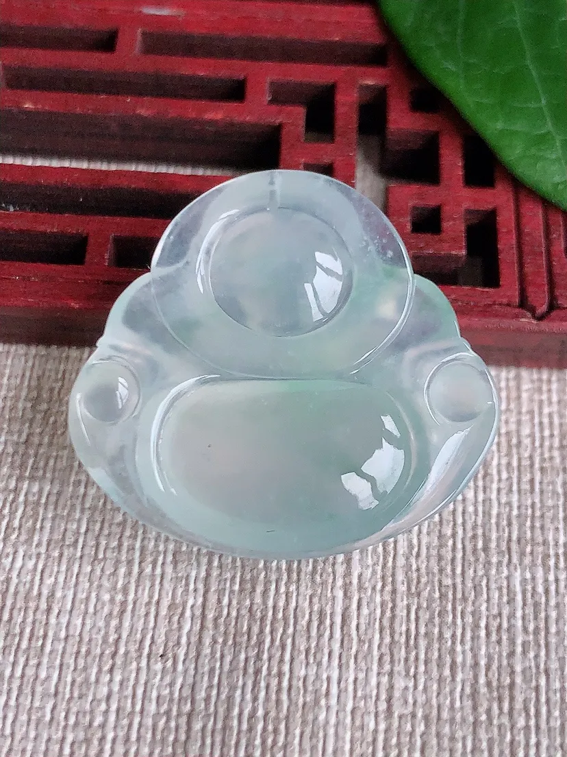 天然A货翡翠飘花佛公吊坠尺寸28.4×31×6.3m量8.03g 0523
