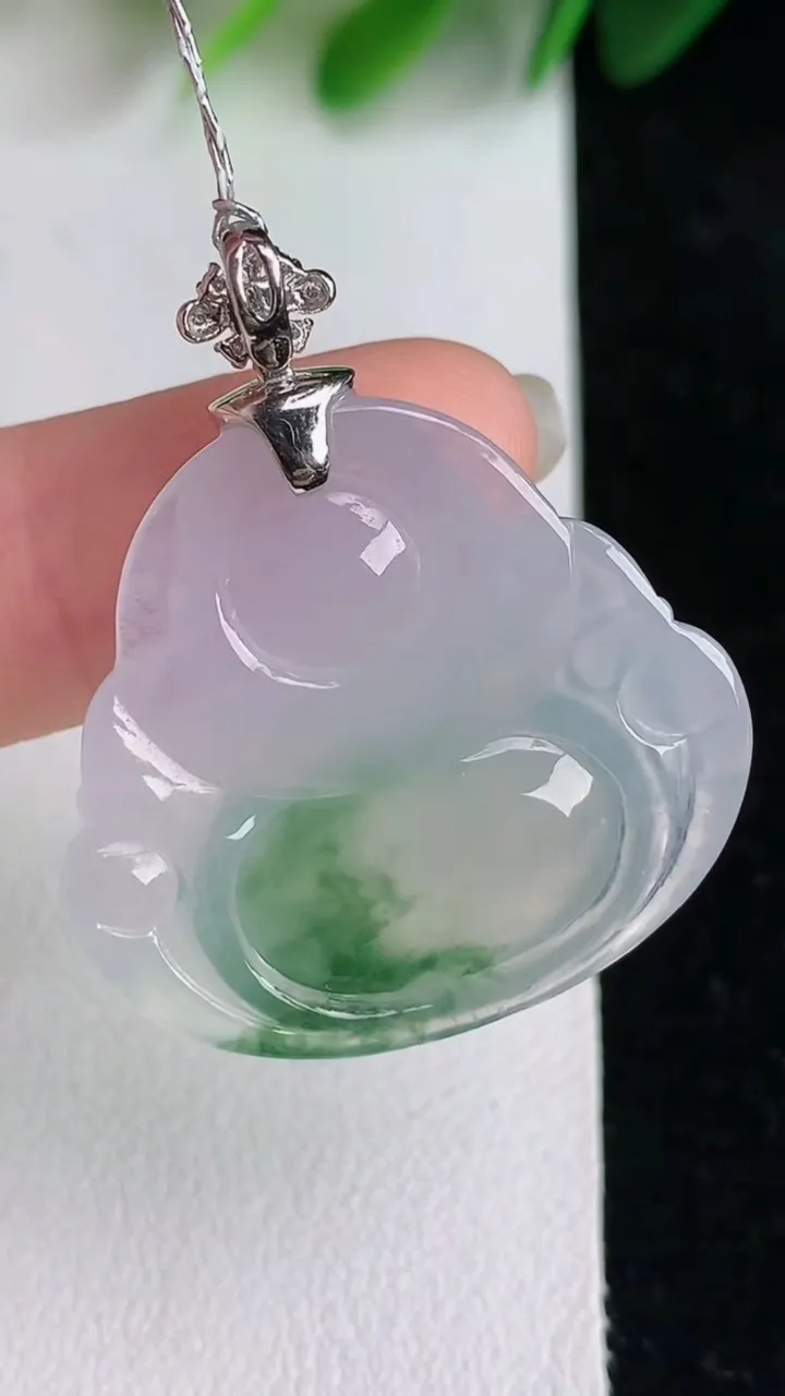 天然A货翡翠佛公吊坠，尺寸27-29.4-6.4，重量:8.31g
5月26日