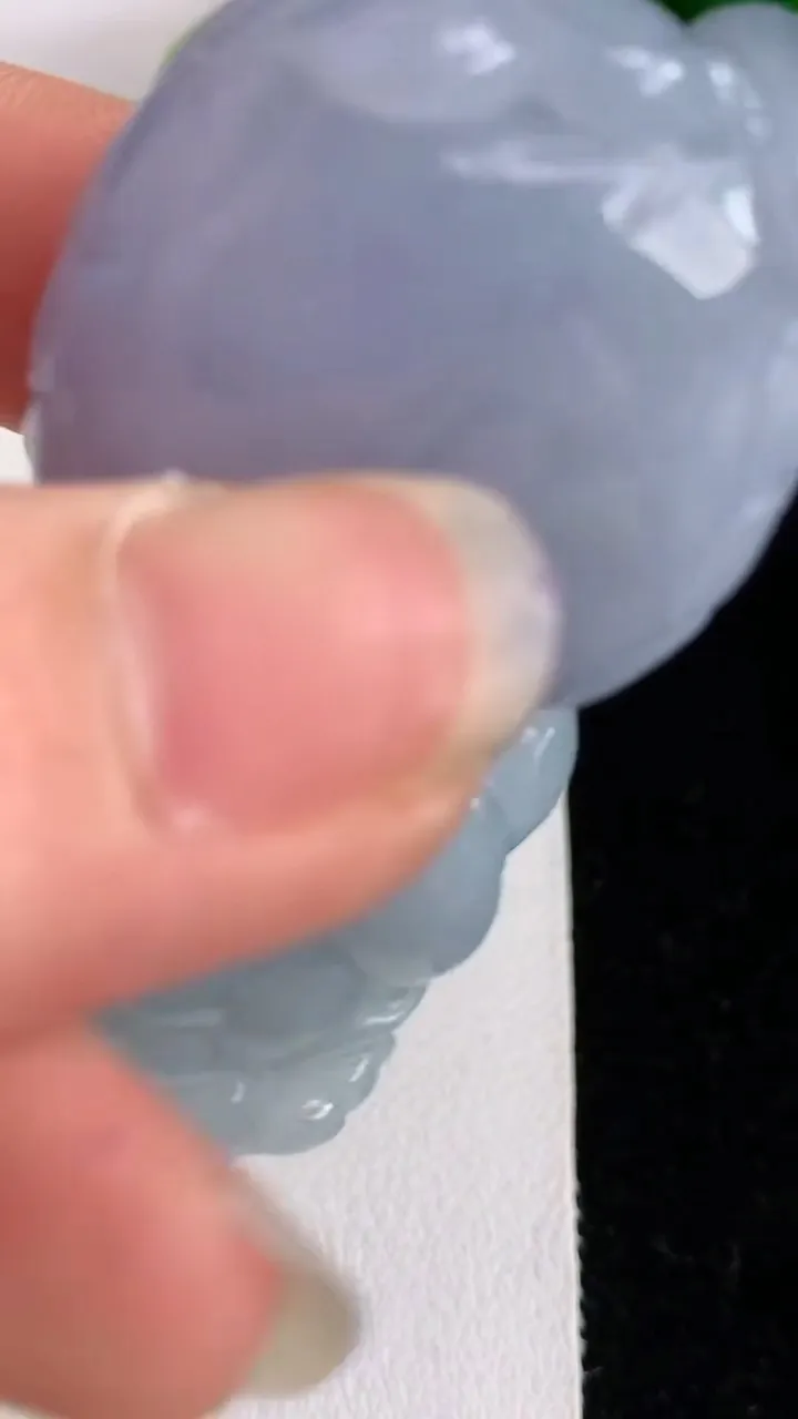 天然A货翡翠紫罗兰貔貅吊坠，尺寸58-28-14.6，重量:56.50g
5月26日