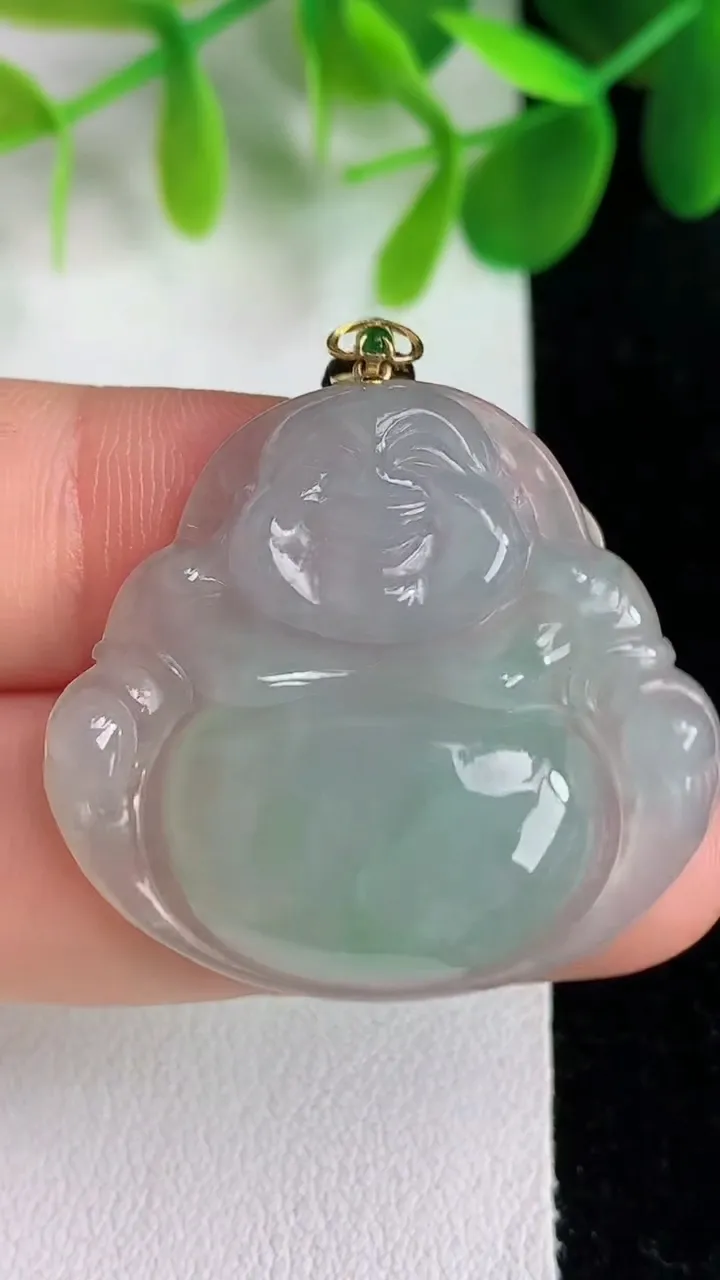 天然A货翡翠佛公吊坠，尺寸28.6-31.3-5，重量:7.03g
5月26日