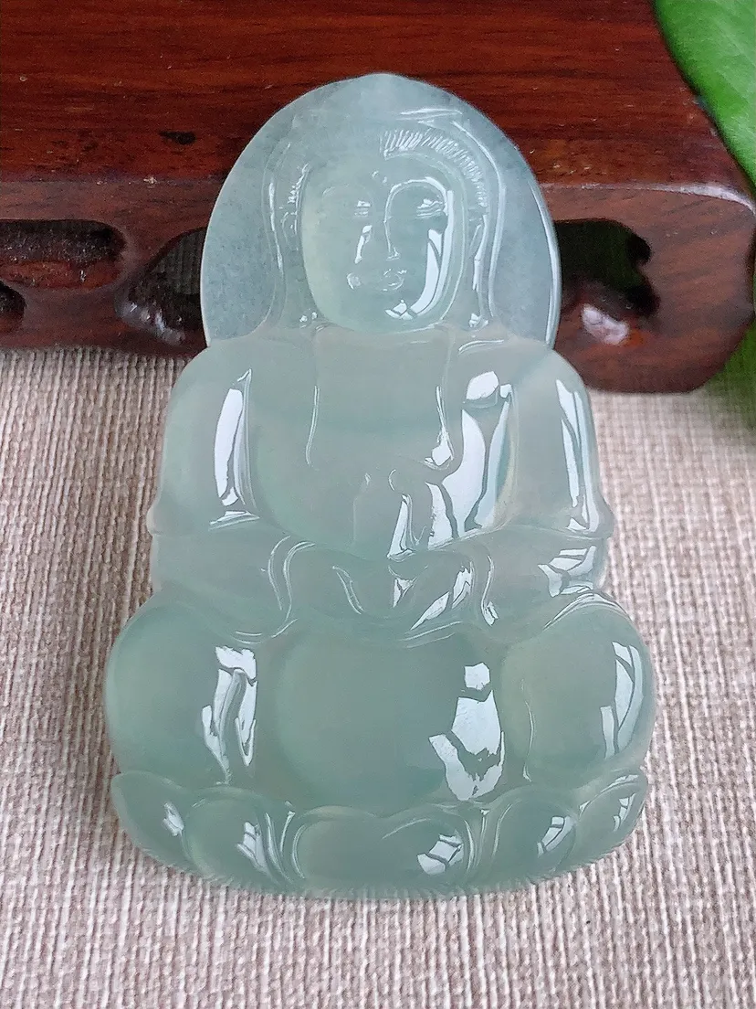 a货翡翠老坑冰种晴水大正装观音吊坠  尺寸65×41×5.3mm 重量26.93g 0525
