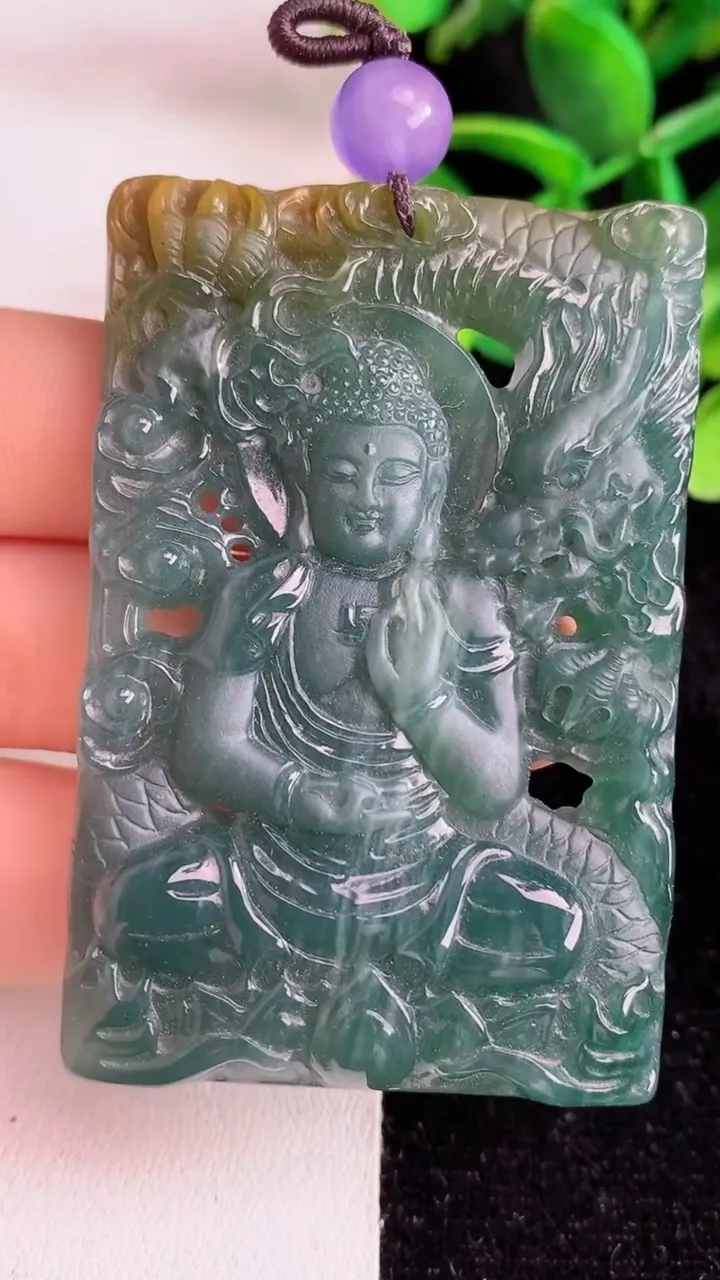 天然A货翡翠蓝水双彩祥龙阿弥陀佛吊坠，尺寸60-40-7，重:36.63g
5月28日