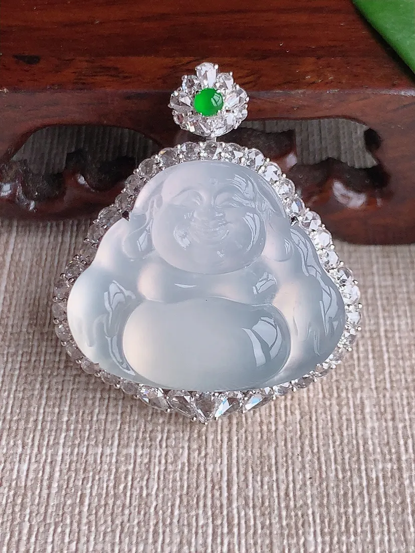 天然A货翡翠18K金伴白月光佛公吊坠尺寸38×32.4×11.6裸石23.5×28.5m量14.55