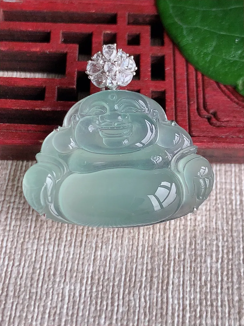 天然A货翡翠18K金伴晴水佛公吊坠尺寸29.2×21.2×30.4×9.4m量8.09g 0530