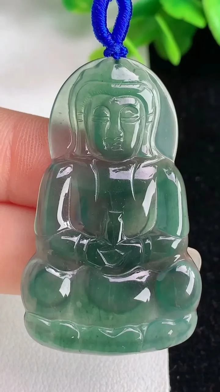 天然A货翡翠蓝水观音菩萨吊坠，尺寸46-28.3-3，重量:8.00g
5月31日