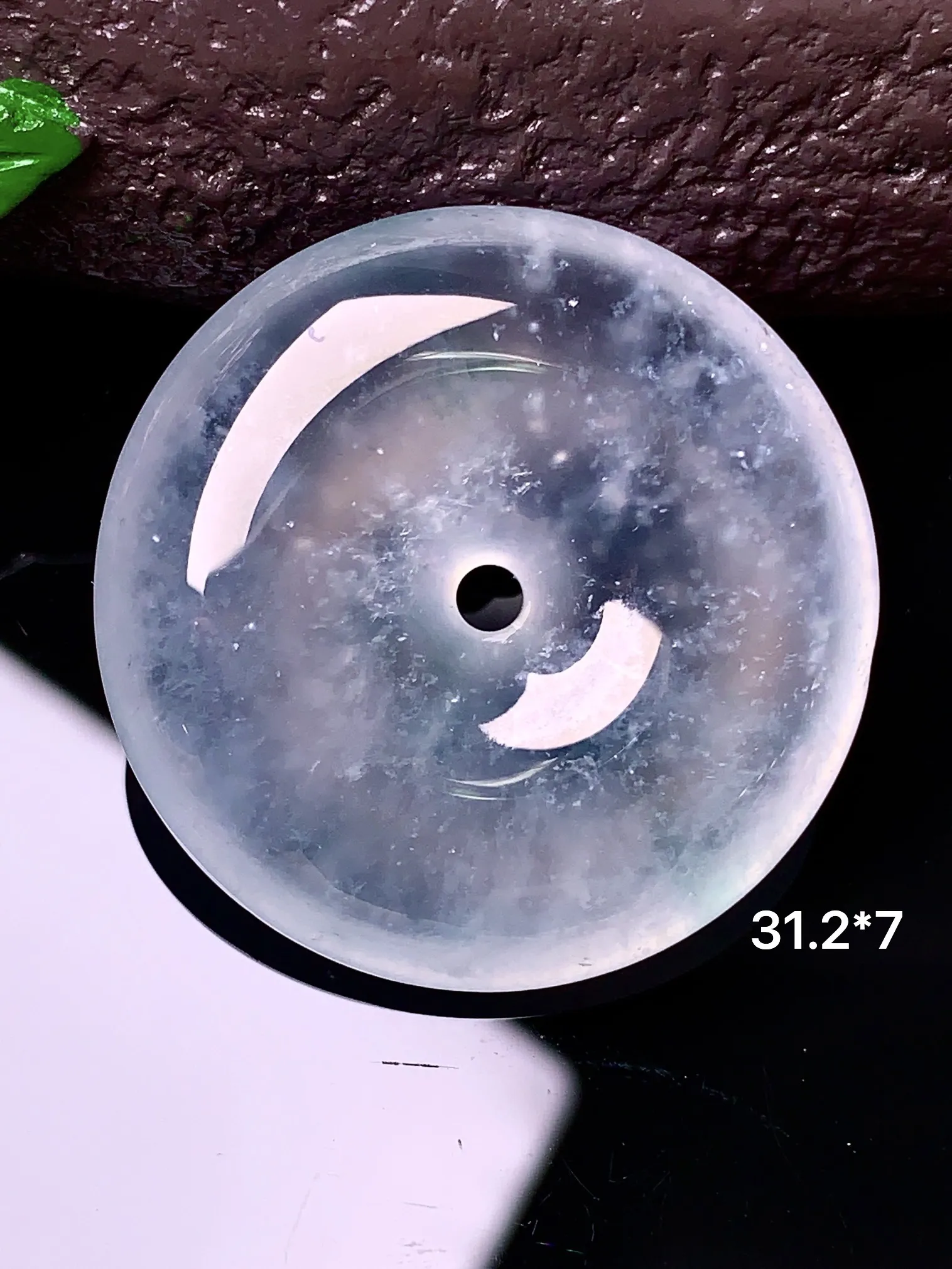 玻璃种平安扣吊坠 玉质细腻 色泽清新艳丽 整体尺寸31.2*7