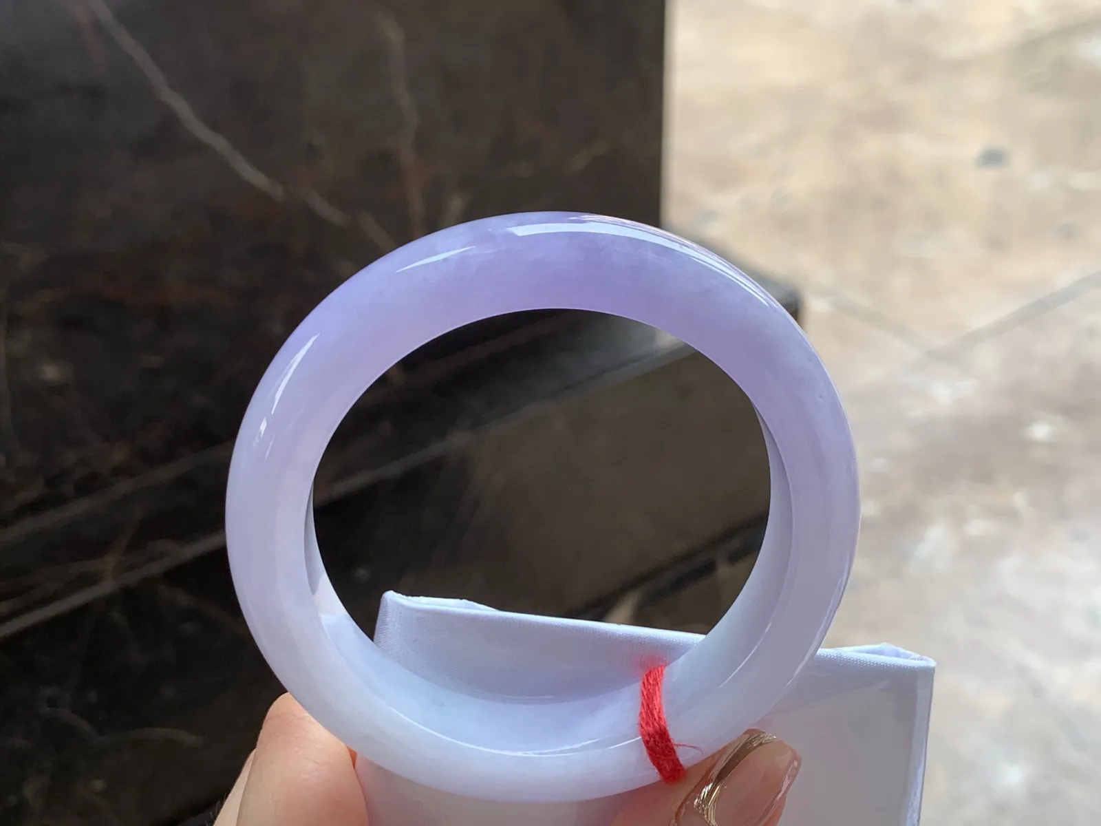 春色手镯
干净清爽 58.8/13.6/9.5mm