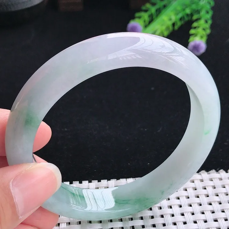 自然光61大圈口老坑冰胶水灵冰飘花手镯翡翠玉镯尺寸61/13.2/8.4