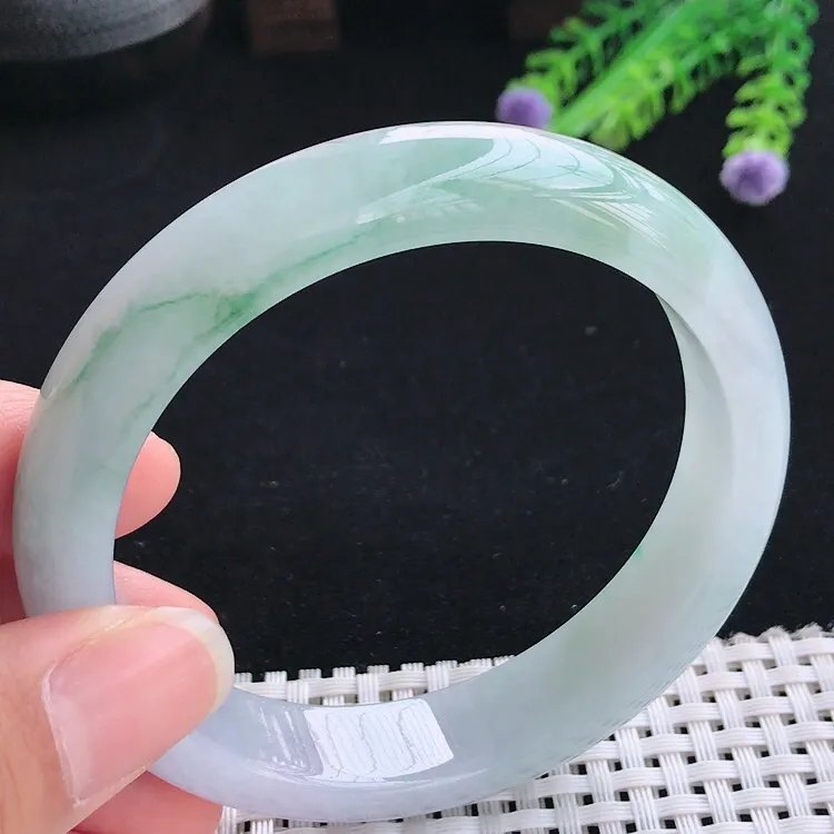 自然光61大圈口老坑冰胶水灵冰飘花手镯翡翠玉镯尺寸61/13.2/8.4