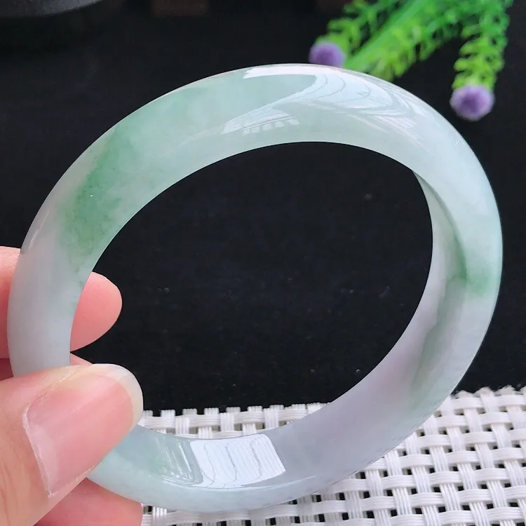 自然光61大圈口老坑冰胶水灵冰飘花手镯翡翠玉镯尺寸61/13.2/8.4