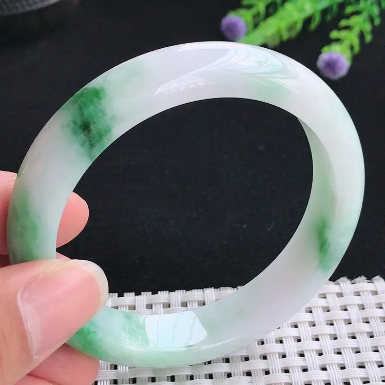 自然光57圈口老坑精美温润飘绿宽边手镯翡翠玉镯尺寸57/12.8/8.2