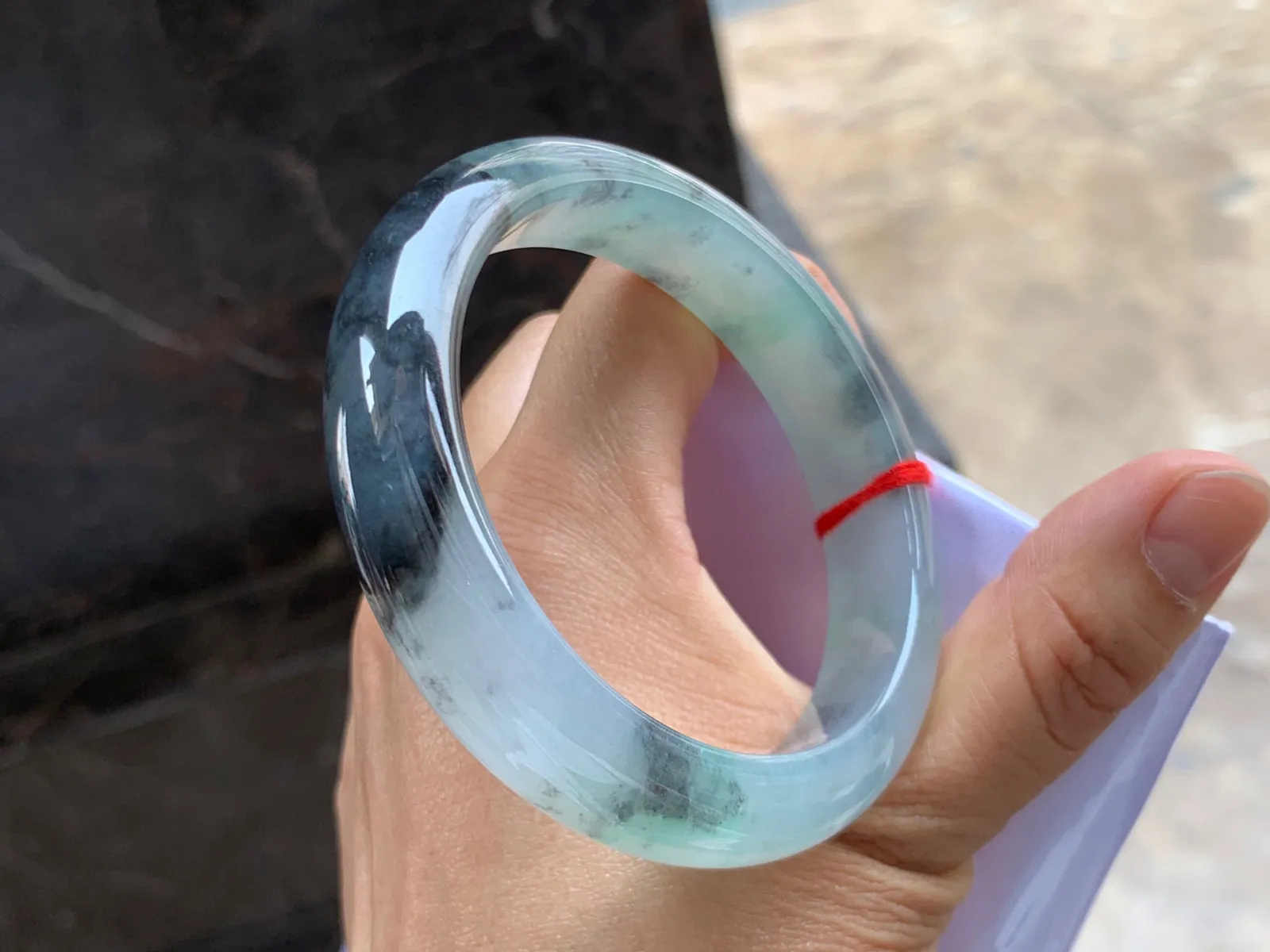58-13-8.5mm
乌鸡手镯 种好细腻 特色镯