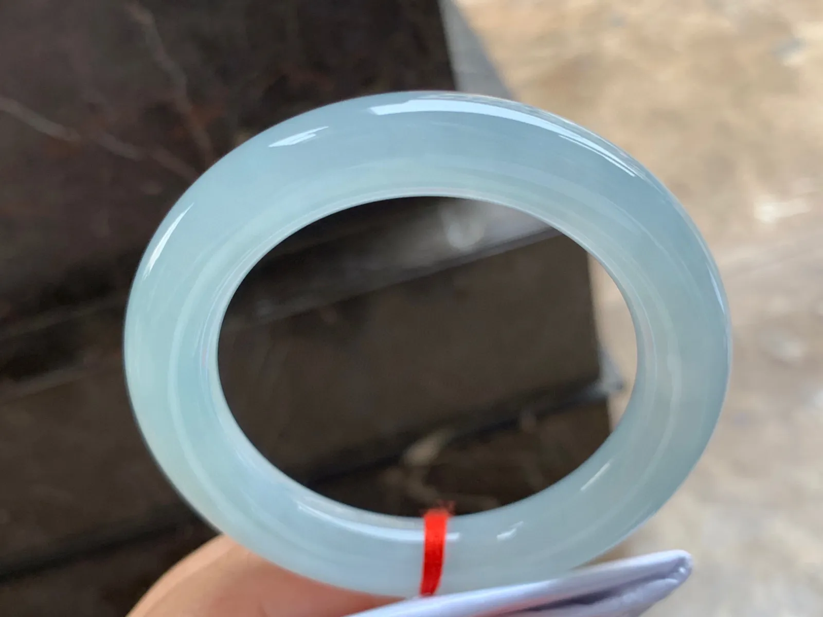 58.5-11.5mm
冰种晴水圆条手镯 水润冰透 葡萄肉质地